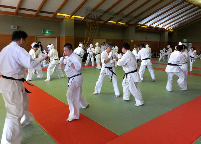 ��32��l�����R���������m��