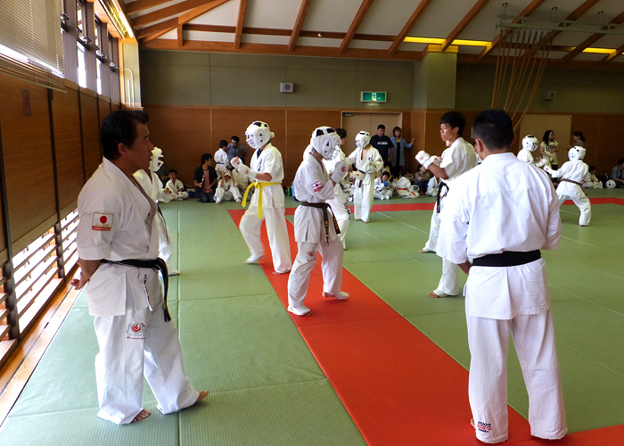 ��32��l�����R���������m��