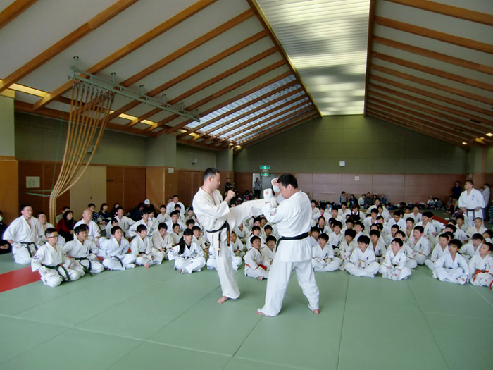 ��34��l�����R���������m��
