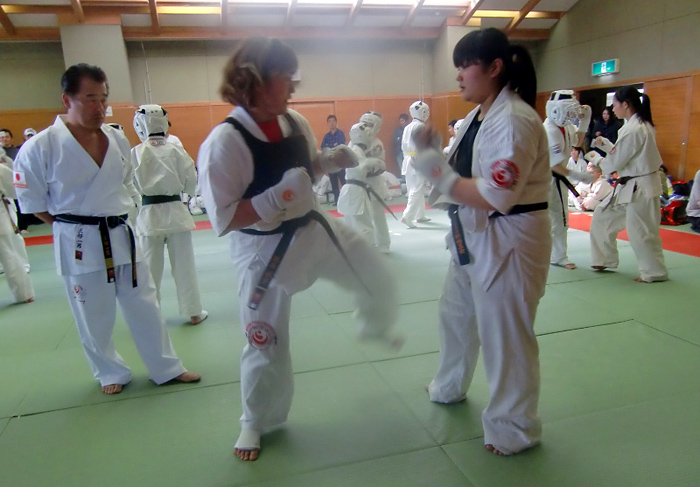 ��34��l�����R���������m��