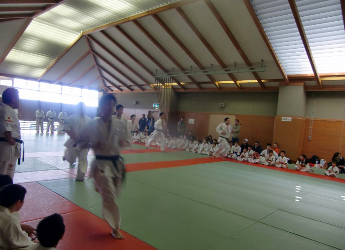 ��34��l�����R���������m��