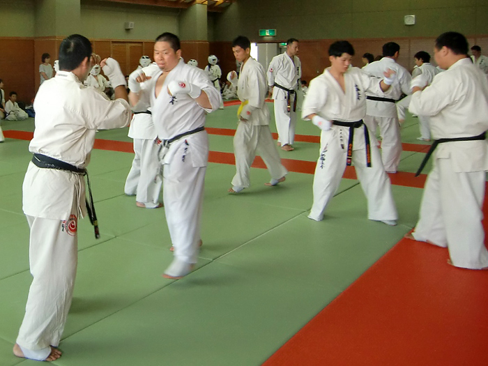 ��37��l�����R���������m��