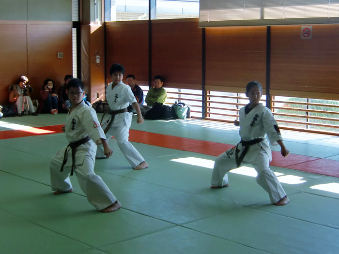 ��38��l�����R���������m��