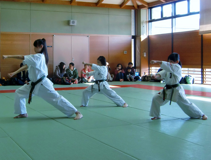��38��l�����R���������m��