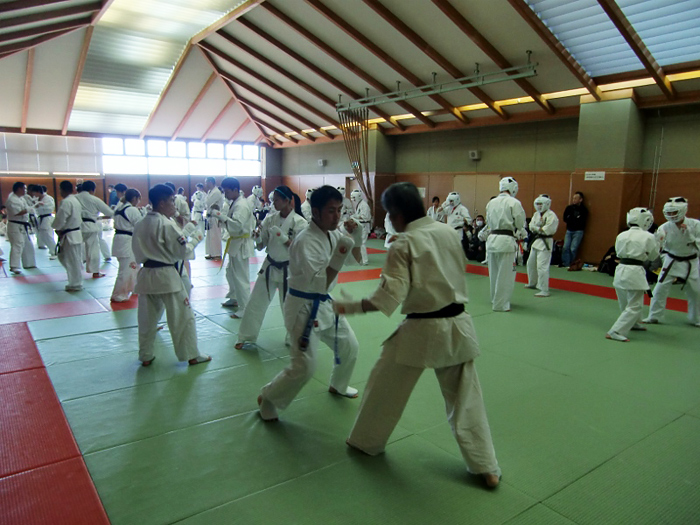 ��38��l�����R���������m��