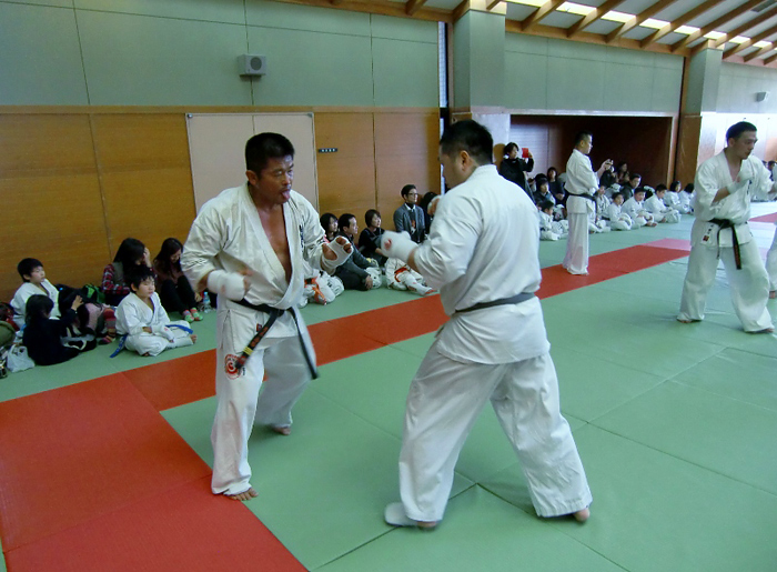 ��38��l�����R���������m��